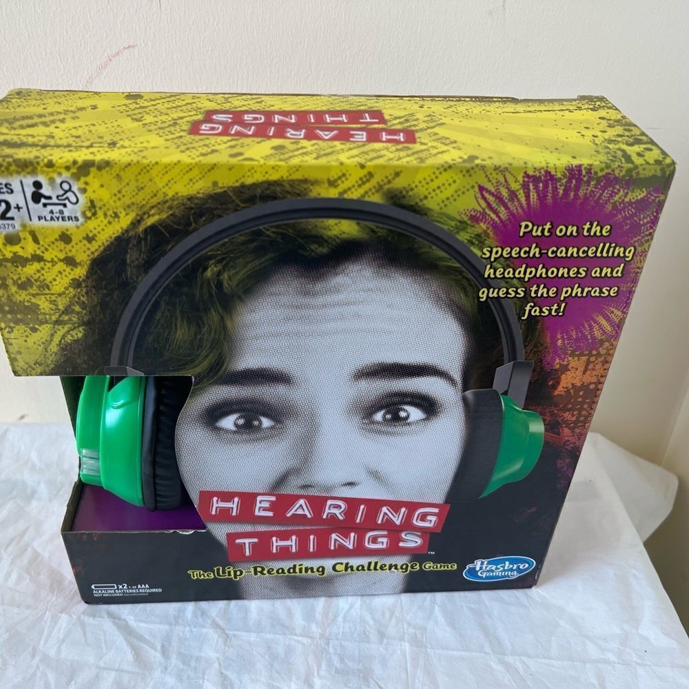 Hasbro Hearing Things Game Lip Reading Challenge New